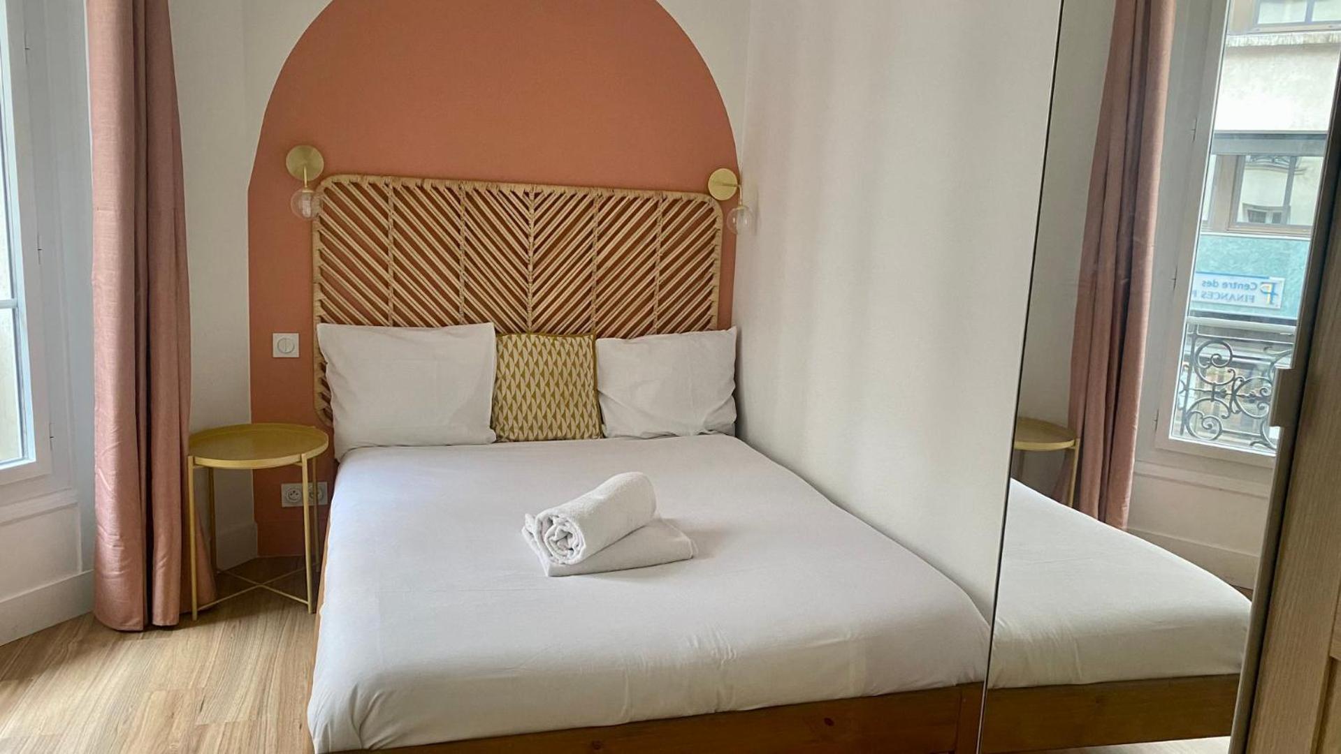 Appartement Lumineux Proche Saint-Lazare - 8P Paris Eksteriør bilde