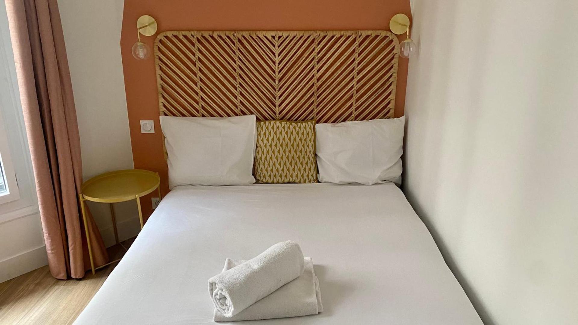 Appartement Lumineux Proche Saint-Lazare - 8P Paris Eksteriør bilde